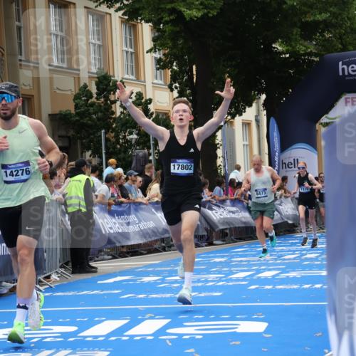 29.06.2025 - hella hamburg halbmarathon Strokosch-Dieckow http://msf.ph/oto/8230959 29.06.2025 10:33:07 Ziel 1910, 6473, 11169, 14167, 14276, 17175, 17802 meine-sportfotos.de