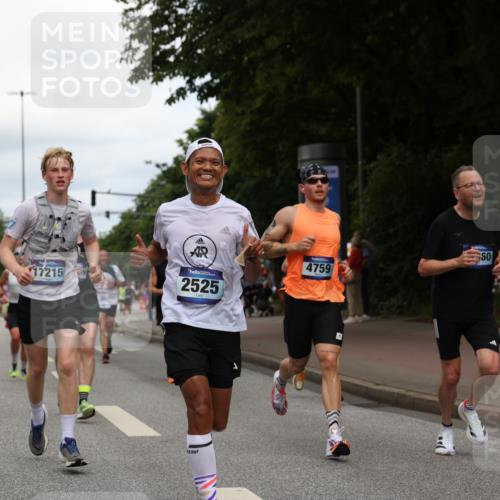 29.06.2025 - hella hamburg halbmarathon Yannick Fuchs http://msf.ph/oto/8231164 29.06.2025 10:34:04 20KM 1343, 2044, 2525, 2546, 2563, 2972, 3282, 4565, 4759, 5752, 6037, 7981, 8319, 8925, 9116, 9265, 9540, 11284, 11305, 12335, 12372, 13479, 13514, 14204, 14272, 14311, 14359, 15013, 15094, 15336, 15435, 15556, 15744, 16656, 16820, 17005, 17215, 17360, 17425, 17668, 18149, 18154, 18285, 18547, 18803 meine-sportfotos.de