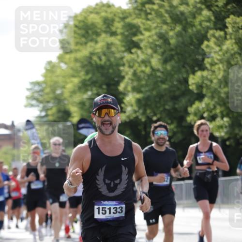 29.06.2025 - hella hamburg halbmarathon Jannik Wohlers http://msf.ph/oto/8231180 29.06.2025 09:52:26 Lombardsbrücke 1070, 1163, 1176, 1415, 1613, 1782, 2189, 2233, 2788, 3021, 3098, 3109, 3124, 3917, 4080, 4277, 4497, 4691, 4933, 4981, 5007, 5476, 5477, 5682, 6716, 7005, 7093, 7191, 7325, 7451, 7599, 7843, 8467, 9081, 9213, 9374, 10000, 10099, 10251, 10750, 10969, 11346, 11778, 12365, 12372, 12534, 12579, 12588, 12723, 12783, 13687, 13714, 14661, 14690, 14849, 15126, 15133, 15280, 15301, 15356, 15362, 15894, 16414, 18632, 18680, 18982 meine-sportfotos.de