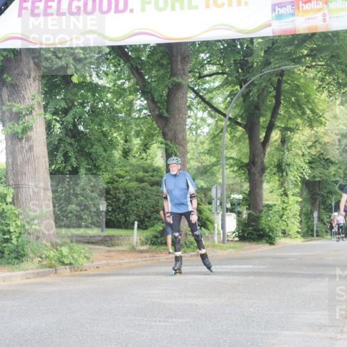 29.06.2025 - hella hamburg halbmarathon KatJ http://msf.ph/oto/8231230 29.06.2025 09:42:22 Zwischen KM18-KM19  meine-sportfotos.de