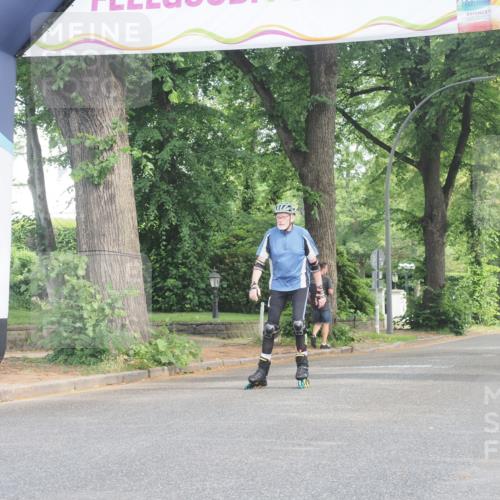 29.06.2025 - hella hamburg halbmarathon KatJ http://msf.ph/oto/8231275 29.06.2025 09:42:22 Zwischen KM18-KM19  meine-sportfotos.de