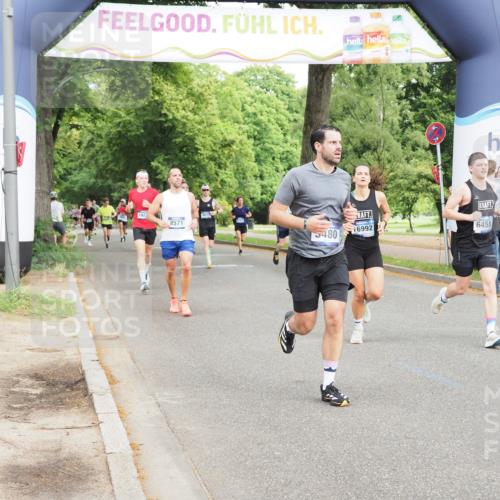 29.06.2025 - hella hamburg halbmarathon MichiJ http://msf.ph/oto/8231288 29.06.2025 10:26:34 Zwischen KM18-KM19 1505, 3480, 6458, 12739, 13595, 13900, 15303, 16698, 16992 meine-sportfotos.de