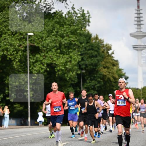 29.06.2025 - hella hamburg halbmarathon Dr. Thomas Lammeyer http://msf.ph/oto/8231327 29.06.2025 09:50:20 Kennedybrücke 1053, 1396, 1407, 1411, 1577, 1959, 2243, 2836, 3935, 5048, 5152, 5193, 5660, 6305, 6473, 7080, 7466, 7622, 7867, 8312, 8323, 9376, 9508, 10477, 11370 meine-sportfotos.de