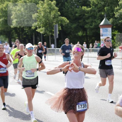 29.06.2025 - hella hamburg halbmarathon Jannik Wohlers http://msf.ph/oto/8232078 29.06.2025 09:52:43 Lombardsbrücke 1012, 1391, 1735, 2048, 2213, 2234, 2590, 2788, 2970, 3021, 3304, 3907, 3917, 3928, 4553, 4981, 4997, 5132, 5623, 6081, 6152, 6203, 6712, 6716, 7005, 7093, 7147, 7204, 7450, 8063, 8145, 8664, 8694, 8704, 8722, 8819, 9232, 9374, 9538, 9540, 9544, 9585, 10208, 10211, 10216, 10246, 10313, 11094, 11153, 11291, 11469, 11648, 11778, 12154, 12534, 12685, 12783, 12966, 13015, 13051, 13709, 13782, 14351, 14690, 14794, 15126, 15651, 15803 meine-sportfotos.de