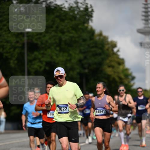 29.06.2025 - hella hamburg halbmarathon Dr. Thomas Lammeyer http://msf.ph/oto/8232576 29.06.2025 09:50:27 Kennedybrücke 1002, 1053, 1396, 1407, 1411, 1910, 1959, 2228, 2563, 2836, 2851, 3790, 3935, 4740, 5193, 6032, 6305, 6473, 7080, 7622, 7831, 7867, 7972, 9376, 9508, 10477, 10771, 11055, 11370 meine-sportfotos.de