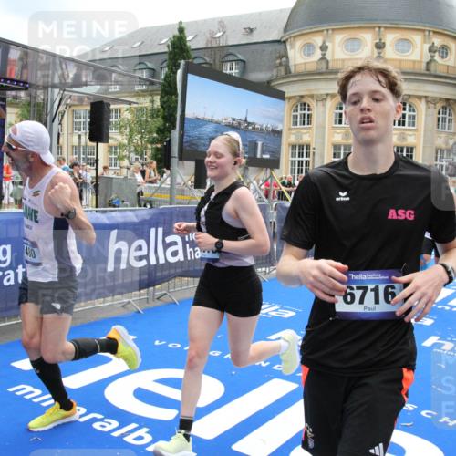 29.06.2025 - hella hamburg halbmarathon Michael Strokosch http://msf.ph/oto/8232583 29.06.2025 10:47:19 Ziel 2623, 5024, 6134, 6168, 6203, 6373, 6716, 7480, 10208, 10211, 11518, 13672, 14722, 16286, 17718, 17915, 18856 meine-sportfotos.de