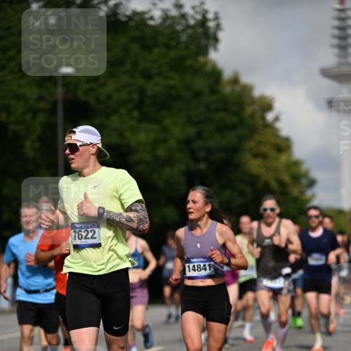 29.06.2025 - hella hamburg halbmarathon Dr. Thomas Lammeyer http://msf.ph/oto/8232691 29.06.2025 09:50:27 Kennedybrücke 1002, 1053, 1396, 1407, 1411, 1910, 1959, 2228, 2563, 2836, 2851, 3790, 3935, 4740, 5193, 6032, 6305, 6473, 7080, 7622, 7831, 7867, 7972, 9376, 9508, 10477, 10771, 11055, 11370 meine-sportfotos.de