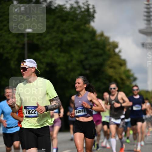29.06.2025 - hella hamburg halbmarathon Dr. Thomas Lammeyer http://msf.ph/oto/8232736 29.06.2025 09:50:28 Kennedybrücke 1002, 1053, 1396, 1407, 1411, 1910, 1959, 2228, 2563, 2836, 2851, 3790, 3935, 4246, 4740, 5193, 6032, 6305, 6473, 7080, 7622, 7831, 7867, 7972, 9376, 9508, 10477, 10771, 11055, 11370 meine-sportfotos.de