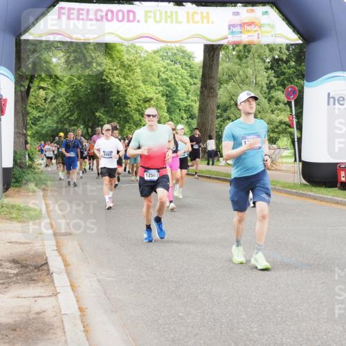 29.06.2025 - hella hamburg halbmarathon MichiJ http://msf.ph/oto/8232906 29.06.2025 10:49:43 Zwischen KM18-KM19 1114, 1940, 4859, 6311, 8469, 9124, 9899, 10194, 11402, 12567, 13739, 13841, 16540, 18359, 18739, 18796 meine-sportfotos.de