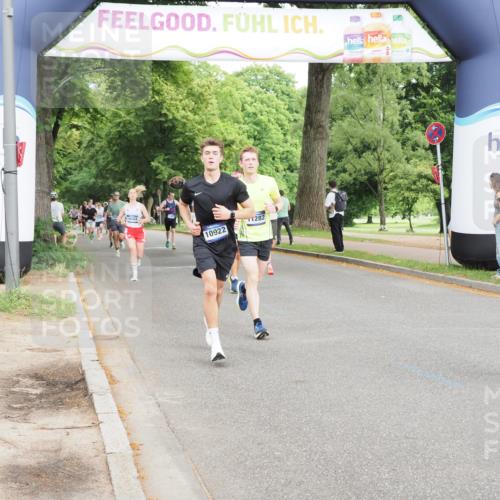 29.06.2025 - hella hamburg halbmarathon MichiJ http://msf.ph/oto/8232967 29.06.2025 10:26:42 Zwischen KM18-KM19 5791, 7743, 8571, 9017, 9171, 9643, 10793, 10922, 11282, 16075, 18193, 18277 meine-sportfotos.de