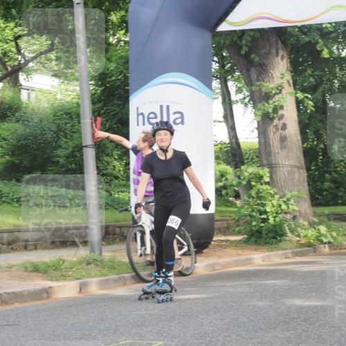 29.06.2025 - hella hamburg halbmarathon KatJ http://msf.ph/oto/8233222 29.06.2025 09:42:39 Zwischen KM18-KM19  meine-sportfotos.de