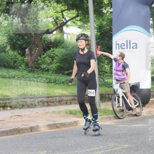 29.06.2025 - hella hamburg halbmarathon KatJ http://msf.ph/oto/8233268 29.06.2025 09:42:40 Zwischen KM18-KM19  meine-sportfotos.de