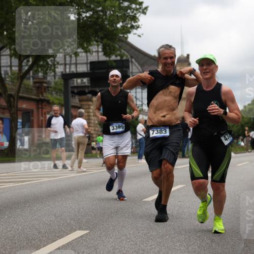 29.06.2025 - hella hamburg halbmarathon Yannick Fuchs http://msf.ph/oto/8233512 29.06.2025 10:47:00 20KM 1257, 1258, 1482, 1683, 2111, 2208, 2346, 2910, 3334, 3399, 3999, 4065, 4419, 4587, 4726, 5077, 5169, 5194, 5607, 5907, 6198, 6897, 7232, 7383, 7509, 8273, 8361, 8587, 8651, 8955, 9065, 9163, 10529, 10724, 11217, 11588, 11589, 11604, 11689, 12155, 12482, 12910, 14805, 15430, 15681, 15980, 16467, 16929, 17710, 18249, 18331, 18720, 18901, 19208, 19244 meine-sportfotos.de
