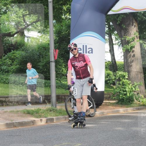 29.06.2025 - hella hamburg halbmarathon KatJ http://msf.ph/oto/8233623 29.06.2025 09:42:44 Zwischen KM18-KM19  meine-sportfotos.de