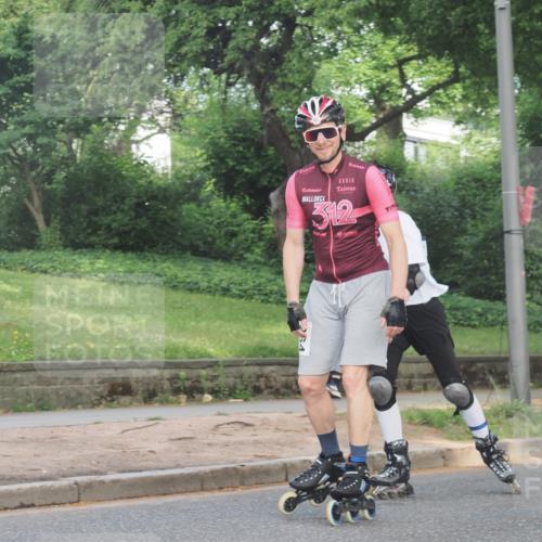 29.06.2025 - hella hamburg halbmarathon KatJ http://msf.ph/oto/8233704 29.06.2025 09:42:44 Zwischen KM18-KM19  meine-sportfotos.de