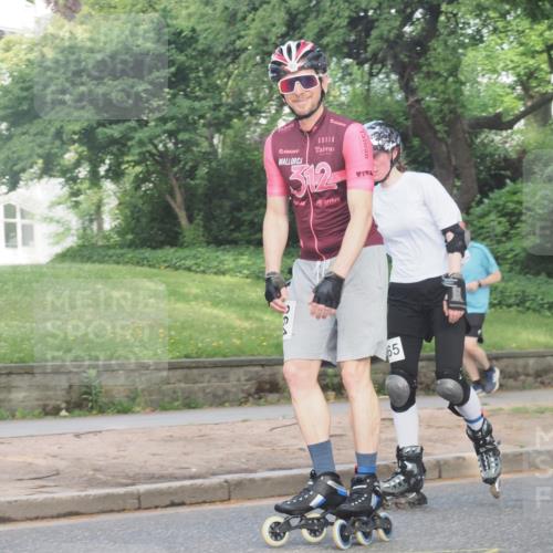 29.06.2025 - hella hamburg halbmarathon KatJ http://msf.ph/oto/8233730 29.06.2025 09:42:45 Zwischen KM18-KM19  meine-sportfotos.de