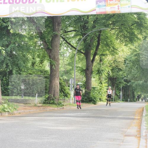 29.06.2025 - hella hamburg halbmarathon KatJ http://msf.ph/oto/8233783 29.06.2025 09:43:25 Zwischen KM18-KM19  meine-sportfotos.de