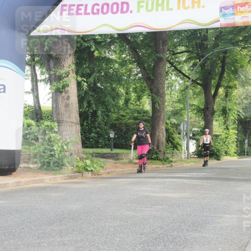29.06.2025 - hella hamburg halbmarathon KatJ http://msf.ph/oto/8233829 29.06.2025 09:43:27 Zwischen KM18-KM19  meine-sportfotos.de
