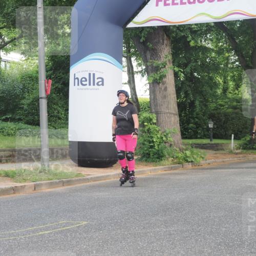 29.06.2025 - hella hamburg halbmarathon KatJ http://msf.ph/oto/8233914 29.06.2025 09:43:30 Zwischen KM18-KM19  meine-sportfotos.de