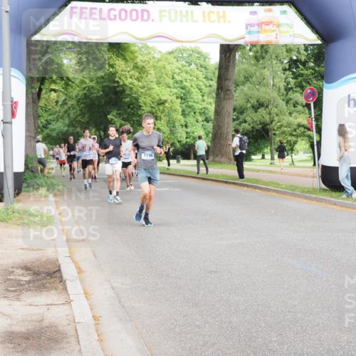 29.06.2025 - hella hamburg halbmarathon MichiJ http://msf.ph/oto/8233951 29.06.2025 10:26:49 Zwischen KM18-KM19 5091, 8002, 10922, 11282, 11423, 12900, 15382, 18584 meine-sportfotos.de