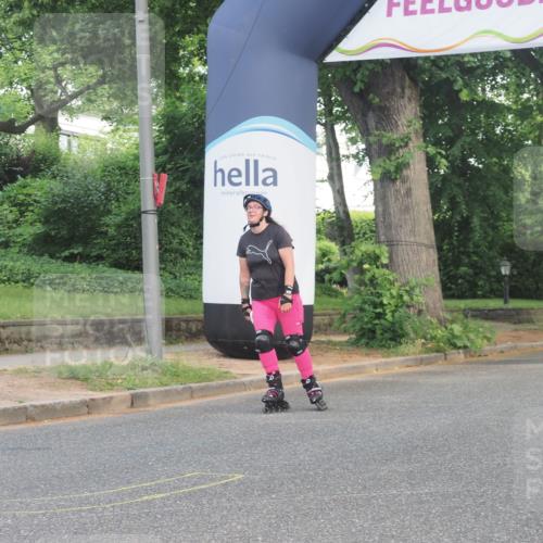 29.06.2025 - hella hamburg halbmarathon KatJ http://msf.ph/oto/8233952 29.06.2025 09:43:30 Zwischen KM18-KM19  meine-sportfotos.de