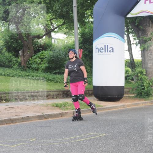 29.06.2025 - hella hamburg halbmarathon KatJ http://msf.ph/oto/8234015 29.06.2025 09:43:30 Zwischen KM18-KM19  meine-sportfotos.de
