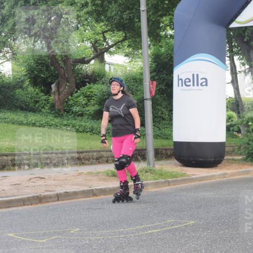 29.06.2025 - hella hamburg halbmarathon KatJ http://msf.ph/oto/8234044 29.06.2025 09:43:30 Zwischen KM18-KM19  meine-sportfotos.de