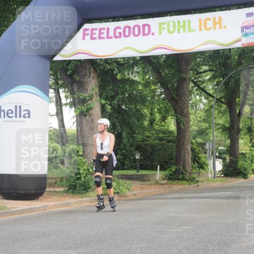 29.06.2025 - hella hamburg halbmarathon KatJ http://msf.ph/oto/8234092 29.06.2025 09:43:32 Zwischen KM18-KM19  meine-sportfotos.de