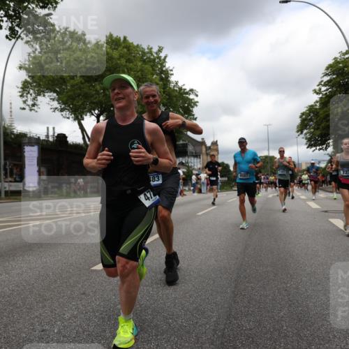 29.06.2025 - hella hamburg halbmarathon Yannick Fuchs http://msf.ph/oto/8234110 29.06.2025 10:47:01 20KM 1258, 1482, 1683, 2111, 2208, 2346, 2910, 3334, 3399, 3999, 4065, 4419, 4587, 4726, 5077, 5169, 5194, 5607, 5907, 6198, 6897, 7232, 7383, 7509, 8273, 8361, 8587, 8651, 8955, 9065, 9163, 10529, 10724, 11217, 11588, 11589, 11604, 11689, 12155, 12482, 12910, 14805, 15430, 15681, 15980, 16467, 16929, 17710, 18249, 18331, 18720, 18901, 19208, 19244 meine-sportfotos.de