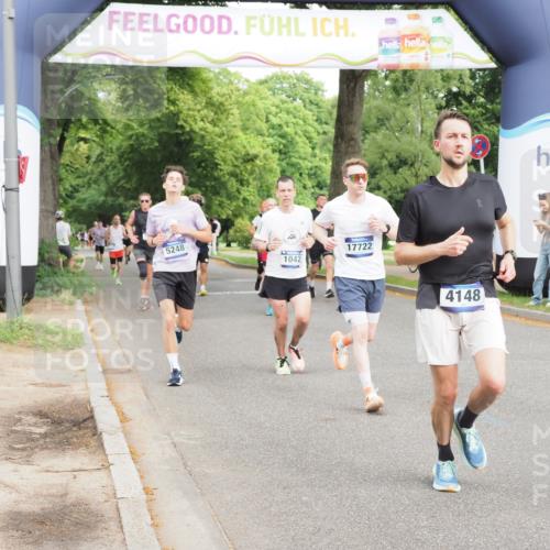 29.06.2025 - hella hamburg halbmarathon MichiJ http://msf.ph/oto/8234228 29.06.2025 10:26:53 Zwischen KM18-KM19 1042, 2262, 2296, 4148, 5248, 8002, 11423, 14274, 17722 meine-sportfotos.de