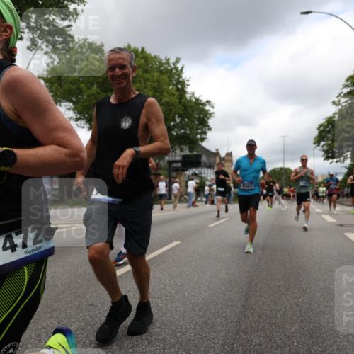 29.06.2025 - hella hamburg halbmarathon Yannick Fuchs http://msf.ph/oto/8234299 29.06.2025 10:47:01 20KM 1258, 1482, 1683, 2111, 2208, 2346, 2910, 3334, 3399, 3999, 4065, 4419, 4587, 4726, 5077, 5169, 5194, 5607, 5907, 6198, 6897, 7232, 7383, 7509, 8273, 8361, 8587, 8651, 8955, 9065, 9163, 10529, 10724, 11217, 11588, 11589, 11604, 11689, 12155, 12482, 12910, 14805, 15430, 15681, 15980, 16467, 16929, 17710, 18249, 18331, 18720, 18901, 19208, 19244 meine-sportfotos.de