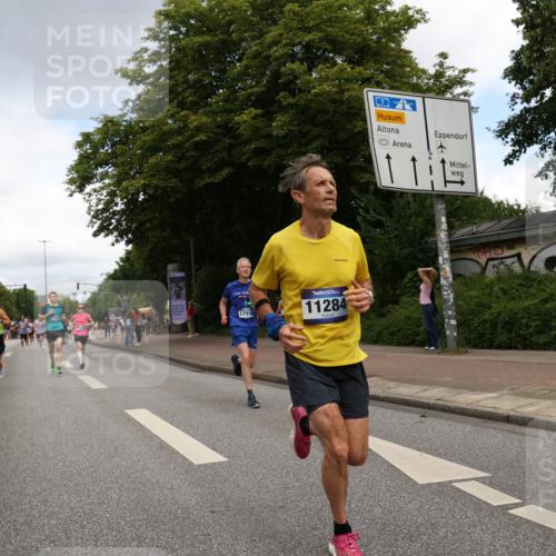 29.06.2025 - hella hamburg halbmarathon Yannick Fuchs http://msf.ph/oto/8234366 29.06.2025 10:34:24 20KM 1358, 1975, 2044, 2573, 2972, 3547, 3626, 4381, 4398, 4565, 4766, 4888, 5752, 6149, 8319, 8346, 8574, 8933, 9116, 9540, 11284, 11714, 11806, 12046, 12091, 12372, 13190, 14077, 14272, 14699, 15336, 15421, 15435, 15744, 15828, 17425, 17668, 17792, 17916, 17973, 18013, 18154, 18803 meine-sportfotos.de