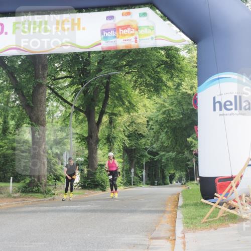 29.06.2025 - hella hamburg halbmarathon KatJ http://msf.ph/oto/8234386 29.06.2025 09:44:03 Zwischen KM18-KM19  meine-sportfotos.de