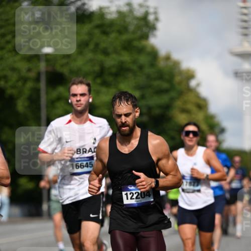 29.06.2025 - hella hamburg halbmarathon Dr. Thomas Lammeyer http://msf.ph/oto/8234471 29.06.2025 09:50:34 Kennedybrücke 1002, 1396, 1407, 1411, 1910, 1959, 2228, 2563, 2836, 2851, 3790, 3935, 4246, 4740, 5193, 6032, 6305, 6473, 6915, 7080, 7622, 7831, 7867, 7972, 8366, 9376, 9508, 10771, 11055, 11370 meine-sportfotos.de