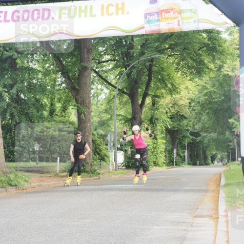 29.06.2025 - hella hamburg halbmarathon KatJ http://msf.ph/oto/8234501 29.06.2025 09:44:05 Zwischen KM18-KM19  meine-sportfotos.de