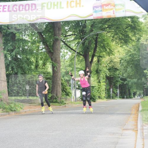 29.06.2025 - hella hamburg halbmarathon KatJ http://msf.ph/oto/8234544 29.06.2025 09:44:06 Zwischen KM18-KM19  meine-sportfotos.de