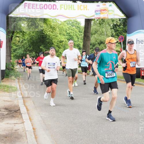 29.06.2025 - hella hamburg halbmarathon MichiJ http://msf.ph/oto/8234567 29.06.2025 10:49:53 Zwischen KM18-KM19 1126, 1254, 1334, 1573, 1722, 1724, 1881, 3001, 4370, 4665, 5734, 8822, 9718, 10214, 12004, 13528, 14135, 15252, 16808, 17757, 18717 meine-sportfotos.de