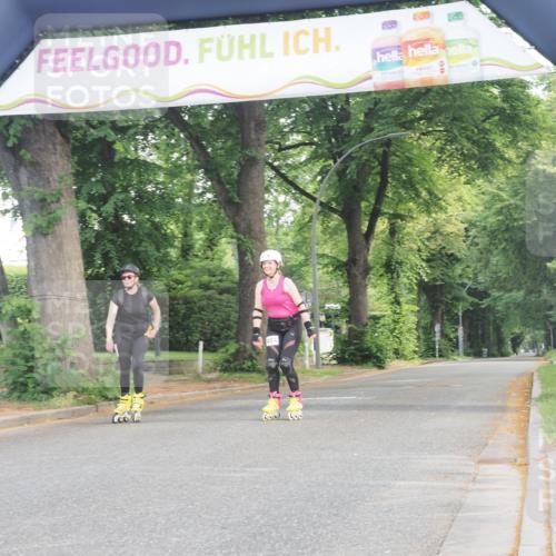 29.06.2025 - hella hamburg halbmarathon KatJ http://msf.ph/oto/8234580 29.06.2025 09:44:06 Zwischen KM18-KM19  meine-sportfotos.de