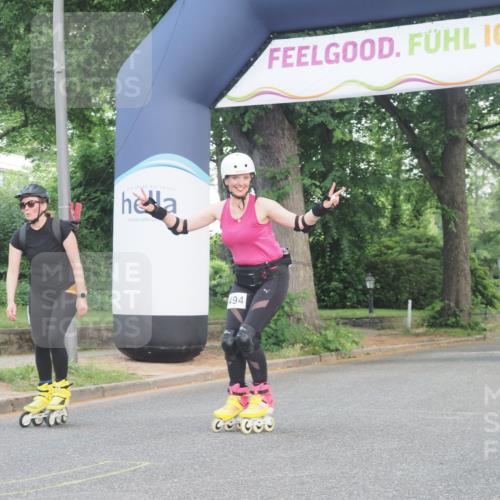29.06.2025 - hella hamburg halbmarathon KatJ http://msf.ph/oto/8234758 29.06.2025 09:44:08 Zwischen KM18-KM19  meine-sportfotos.de