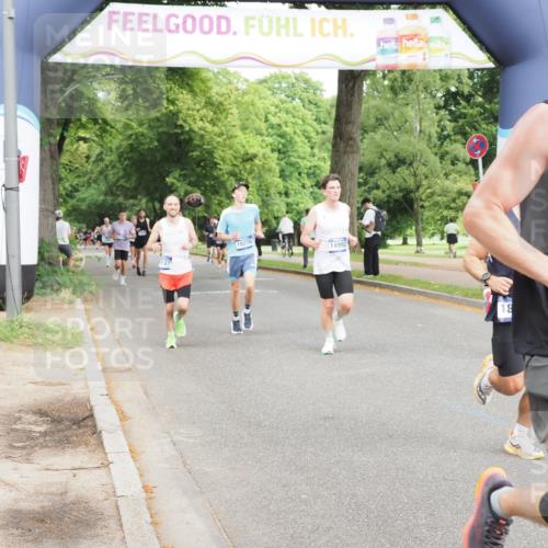 29.06.2025 - hella hamburg halbmarathon MichiJ http://msf.ph/oto/8234816 29.06.2025 10:26:57 Zwischen KM18-KM19 1042, 2262, 2296, 4148, 5248, 6684, 7229, 11952, 14274, 14992, 15888, 17722, 18276, 18529 meine-sportfotos.de