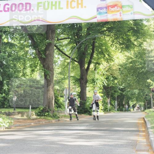 29.06.2025 - hella hamburg halbmarathon KatJ http://msf.ph/oto/8234912 29.06.2025 09:46:53 Zwischen KM18-KM19  meine-sportfotos.de