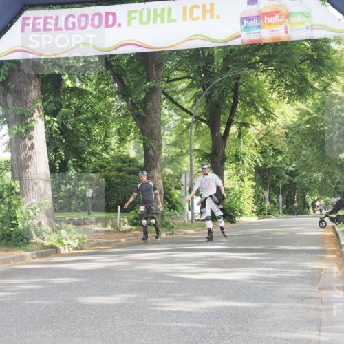 29.06.2025 - hella hamburg halbmarathon KatJ http://msf.ph/oto/8235018 29.06.2025 09:46:55 Zwischen KM18-KM19  meine-sportfotos.de
