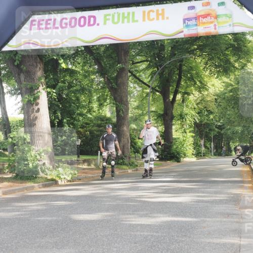 29.06.2025 - hella hamburg halbmarathon KatJ http://msf.ph/oto/8235058 29.06.2025 09:46:55 Zwischen KM18-KM19  meine-sportfotos.de