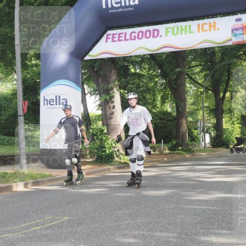 29.06.2025 - hella hamburg halbmarathon KatJ http://msf.ph/oto/8235296 29.06.2025 09:46:58 Zwischen KM18-KM19  meine-sportfotos.de