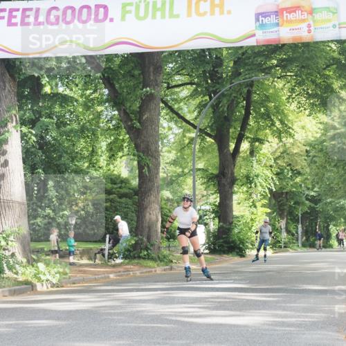 29.06.2025 - hella hamburg halbmarathon KatJ http://msf.ph/oto/8235487 29.06.2025 09:47:09 Zwischen KM18-KM19  meine-sportfotos.de