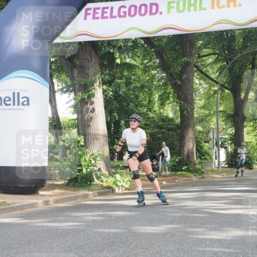 29.06.2025 - hella hamburg halbmarathon KatJ http://msf.ph/oto/8235587 29.06.2025 09:47:10 Zwischen KM18-KM19  meine-sportfotos.de