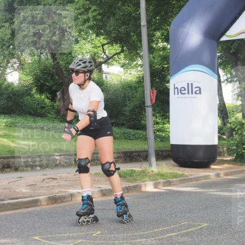 29.06.2025 - hella hamburg halbmarathon KatJ http://msf.ph/oto/8235704 29.06.2025 09:47:11 Zwischen KM18-KM19  meine-sportfotos.de