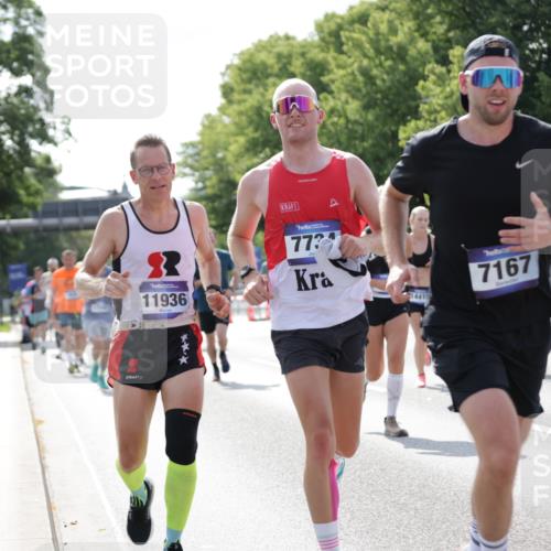 29.06.2025 - hella hamburg halbmarathon Jannik Wohlers http://msf.ph/oto/8235721 29.06.2025 09:53:30 Lombardsbrücke 1098, 2270, 2516, 2823, 4140, 4235, 4247, 4949, 5115, 5362, 5528, 5532, 5650, 6198, 6309, 6575, 7167, 7385, 7480, 7734, 8023, 8269, 9030, 9043, 9105, 9619, 9633, 10792, 11077, 11936, 13223, 13225, 13554, 13667, 14415, 14618, 14619, 14730, 15026, 15611, 15784, 15851, 16081, 16136, 16466, 16475, 16549, 16624, 16625, 16677, 16766, 17032, 17033, 17363, 17376, 17864, 17997, 18249, 18718, 18790, 18873, 19112 meine-sportfotos.de