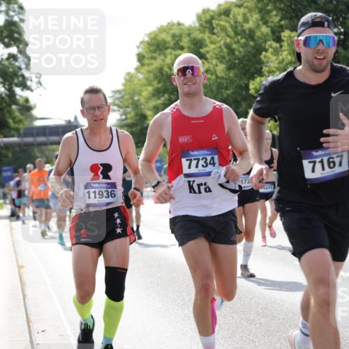 29.06.2025 - hella hamburg halbmarathon Jannik Wohlers http://msf.ph/oto/8235741 29.06.2025 09:53:30 Lombardsbrücke 1098, 2270, 2516, 2823, 4140, 4235, 4247, 4949, 5115, 5362, 5528, 5532, 5650, 6198, 6309, 6575, 7167, 7385, 7480, 7734, 8023, 8269, 9030, 9043, 9105, 9619, 9633, 10792, 11077, 11936, 13223, 13225, 13554, 13667, 14415, 14618, 14619, 14730, 15026, 15611, 15784, 15851, 16081, 16136, 16466, 16475, 16549, 16624, 16625, 16677, 16766, 17032, 17033, 17363, 17376, 17864, 17997, 18249, 18718, 18790, 18873, 19112 meine-sportfotos.de