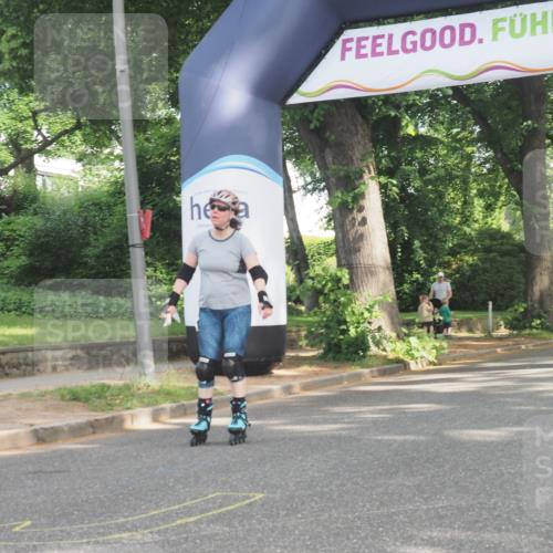 29.06.2025 - hella hamburg halbmarathon KatJ http://msf.ph/oto/8236012 29.06.2025 09:47:15 Zwischen KM18-KM19  meine-sportfotos.de